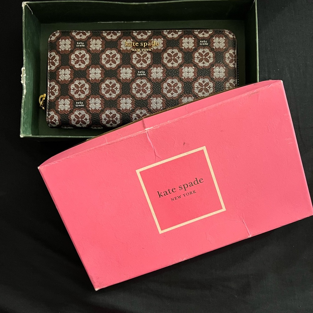 Kate spade monogram wallet spade flower print